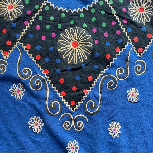Vintage Sweatshirt Blue Geometric Floral Design Size Medium - Picture 4 of 7